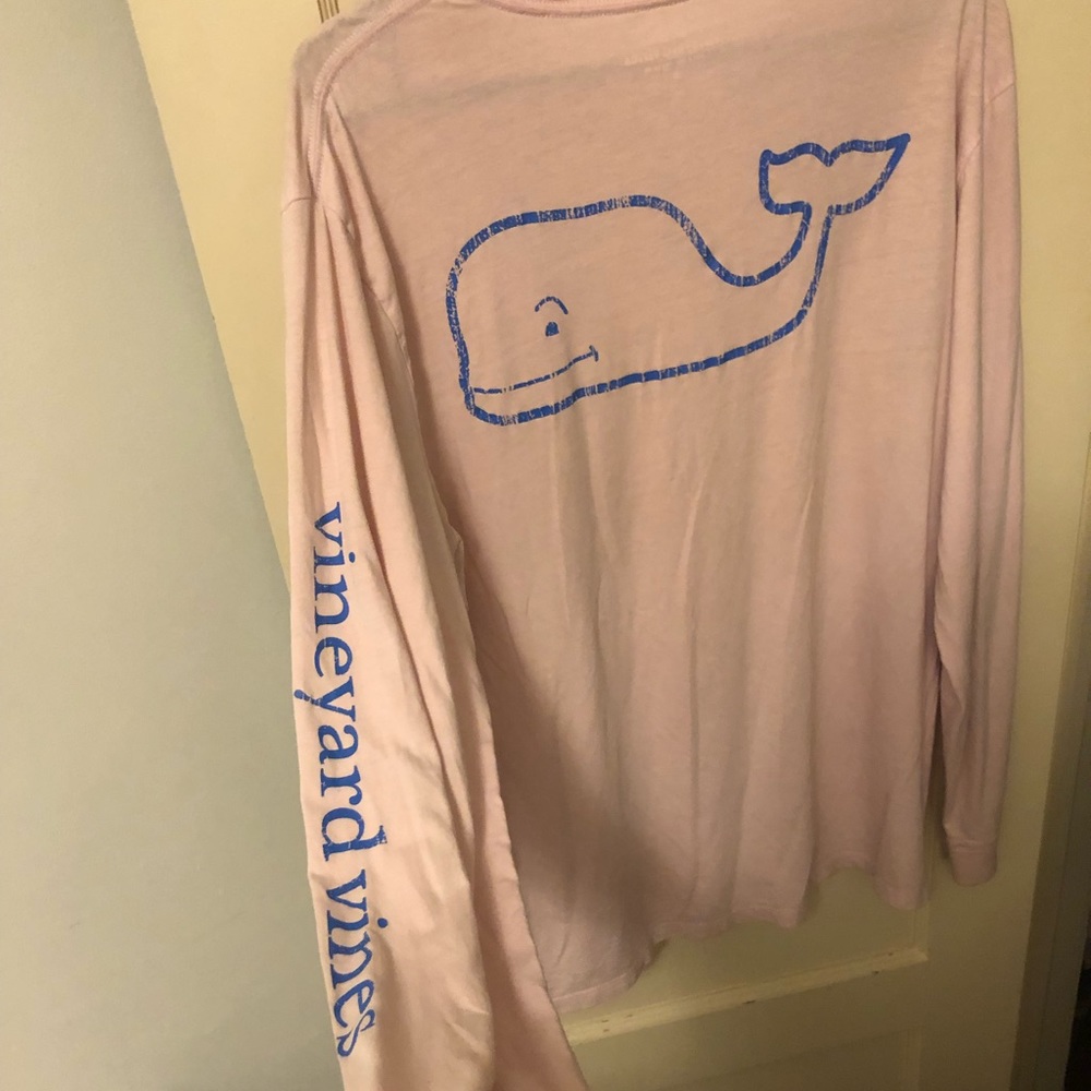 Pink vineyard vines long sleeve T-shirt